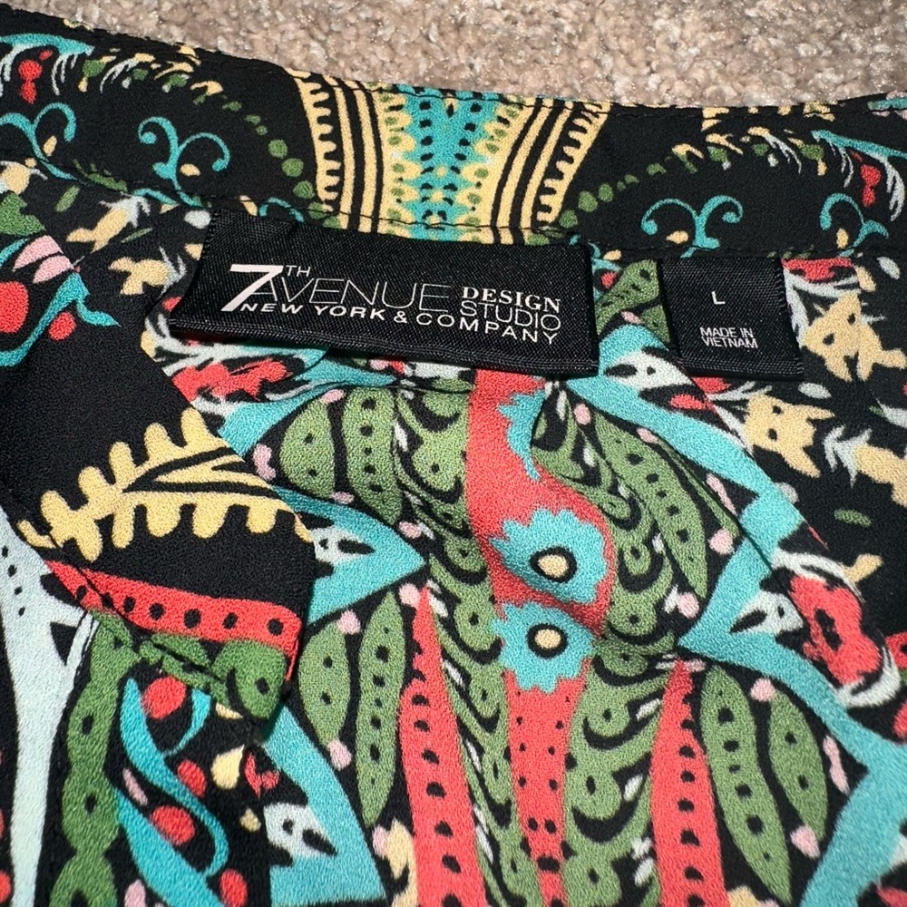 7th Avenue Paisley Sleeveless Top - Multicolor. Size L - Picture 4 of 10